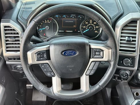 Used 2016 Ford F150 Platinum w/ Equipment Group 701A Luxury AWD/4WD image 14
