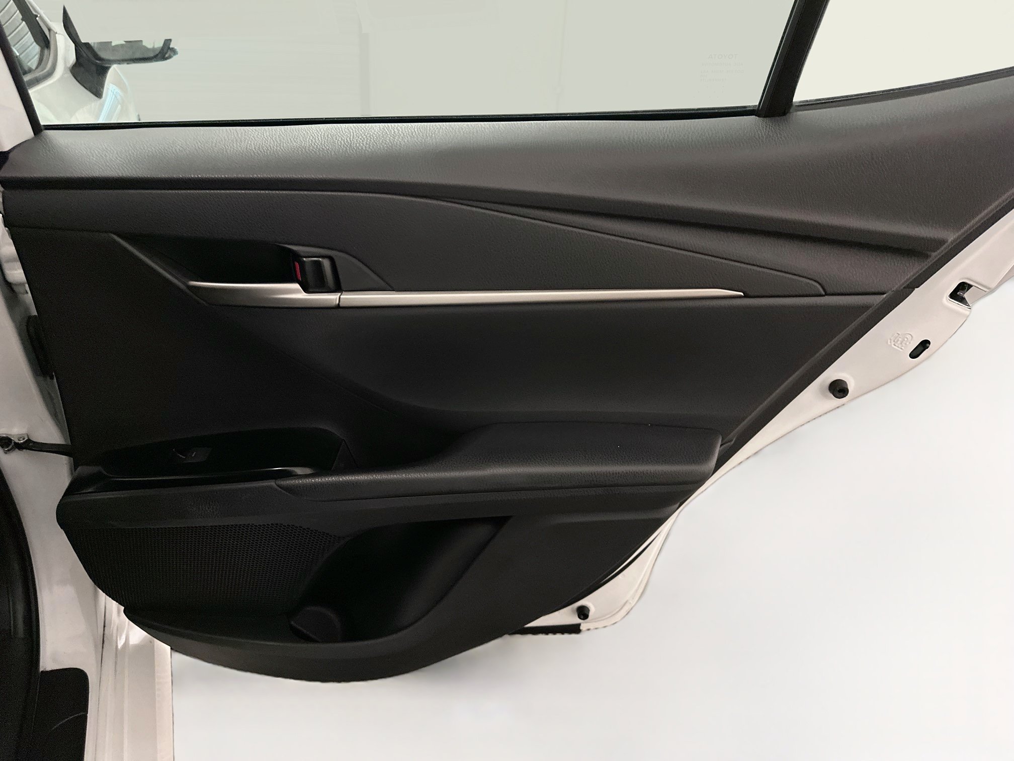 Used 2026 Toyota Camry LE FWD image 31