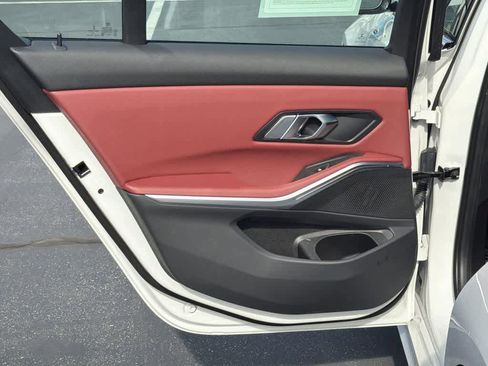 Used 2023 BMW 330e 330e image 29