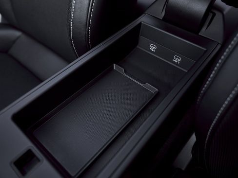 Used 2022 Porsche 911 Turbo S image 60