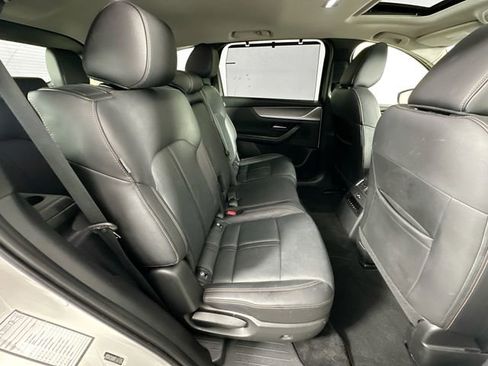 Used 2024 MAZDA CX-90 3.3 Turbo w/ Preferred Plus AWD/4WD image 28