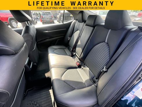 Used 2018 Toyota Camry SE FWD image 22