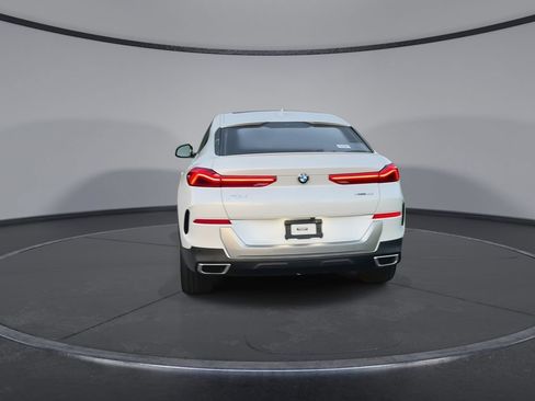 Used 2022 BMW X6 xDrive40i w/ Premium Package AWD/4WD image 7
