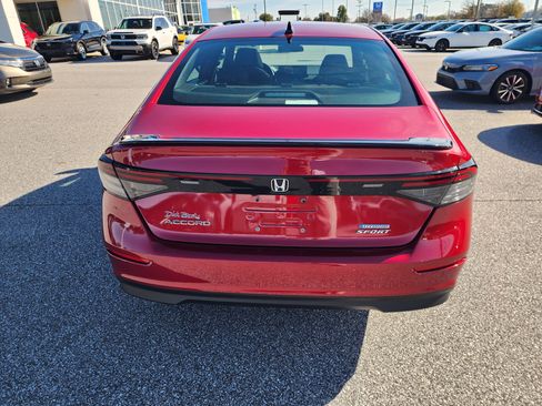 Certified 2023 Honda Accord Sport image 5