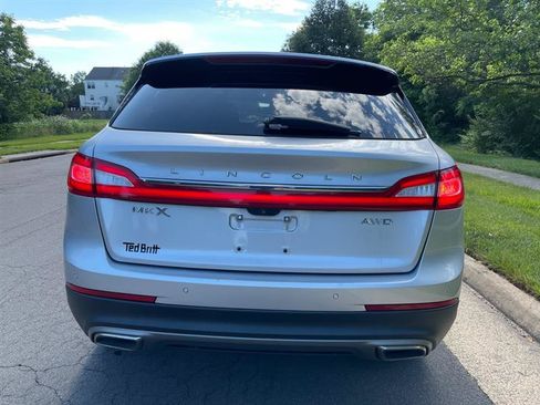 Used 2018 Lincoln MKX Reserve AWD/4WD image 19
