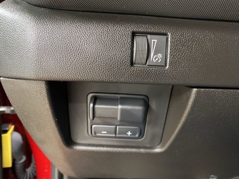 Certified 2025 Chevrolet Colorado Z71 w/ Technology Package image 44