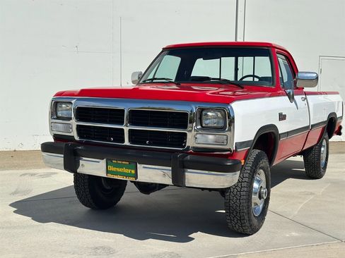 Used 1991 Dodge D/W Truck 250 image 23