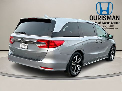 Used 2020 Honda Odyssey Elite image 4