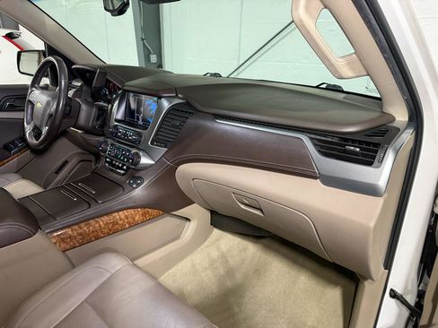 Used 2019 Chevrolet Tahoe Premier image 25