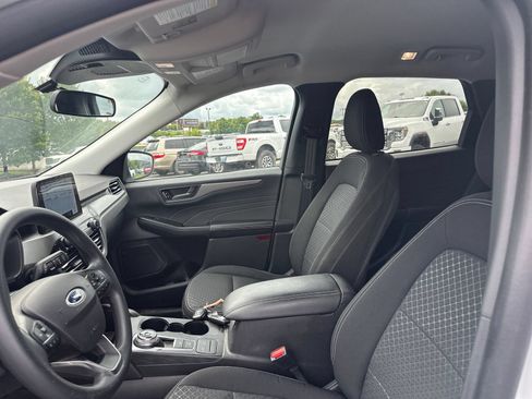 Used 2025 Ford Escape Active FWD image 11