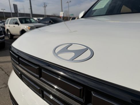 Certified 2025 Hyundai Santa Fe Limited image 20