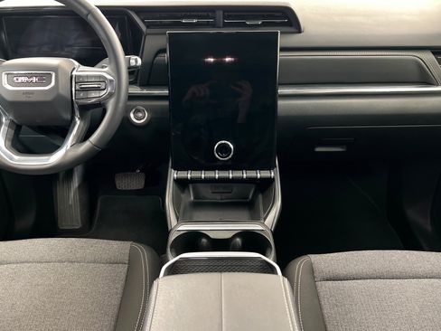 Used 2026 GMC Terrain Elevation image 14