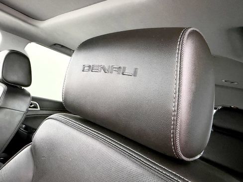 Used 2019 GMC Yukon Denali AWD/4WD image 37