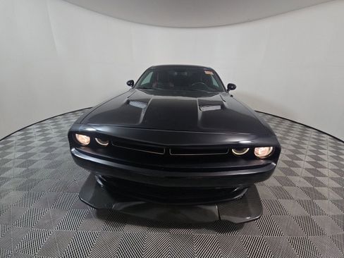 Used 2018 Dodge Challenger R/T w/ Blacktop Package RWD image 2