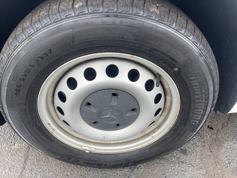 Used 2022 Mercedes-Benz Metris image 23