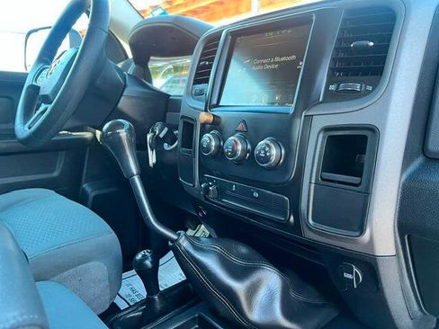 Used 2014 RAM 2500 Tradesman w/ Chrome Appearance Group AWD/4WD image 13