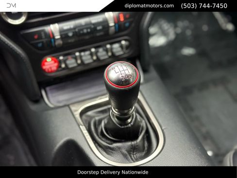 Used 2016 Ford Mustang Shelby GT350 w/ Technology Package image 3