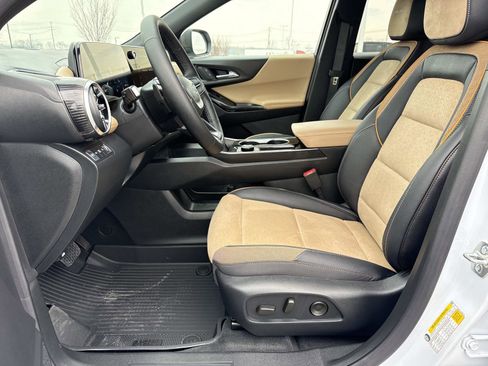 New 2026 Chevrolet Equinox ACTIV w/ Convenience Package III image 9