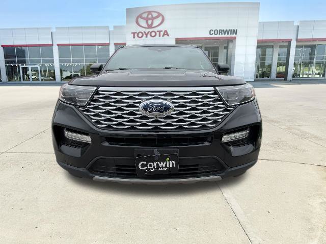 Used 2022 Ford Explorer Platinum w/ Equipment Group 601A AWD/4WD image 40