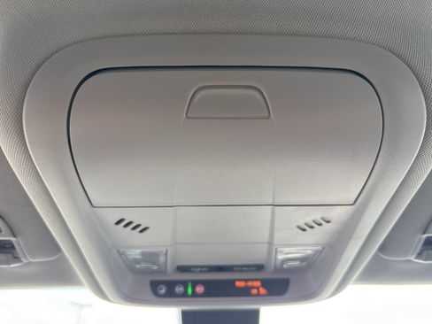 Certified 2023 Chevrolet Equinox LT AWD/4WD image 23