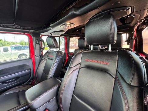Used 2020 Jeep Wrangler Unlimited Rubicon AWD/4WD image 14