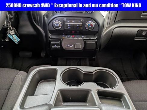 Used 2022 Chevrolet Silverado 2500 LT AWD/4WD image 18