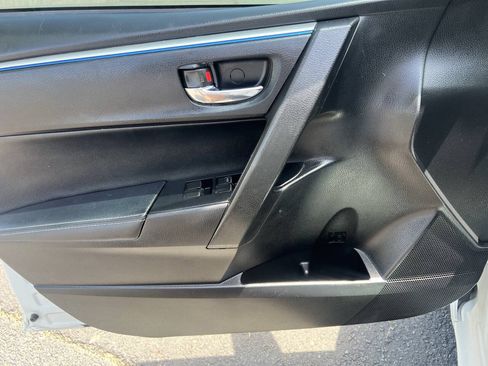 Used 2016 Toyota Corolla S FWD image 20