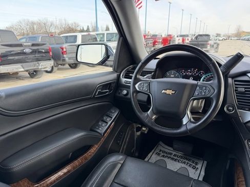 Used 2018 Chevrolet Tahoe Premier image 17