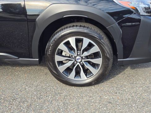 Used 2023 Subaru Outback Touring XT image 2