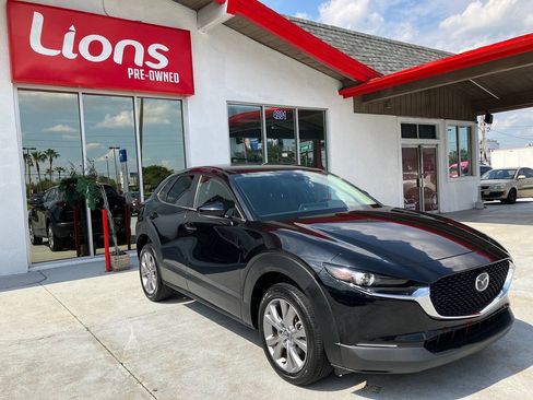 Used 2021 MAZDA CX-30 FWD 2.5 S w/ Select Package image 3