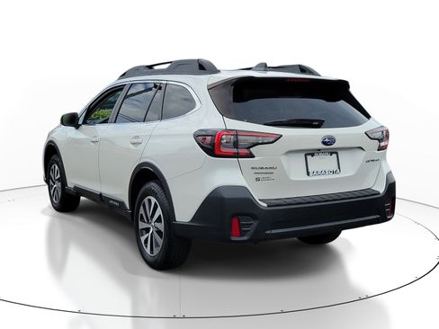 Certified 2021 Subaru Outback Limited AWD/4WD image 4