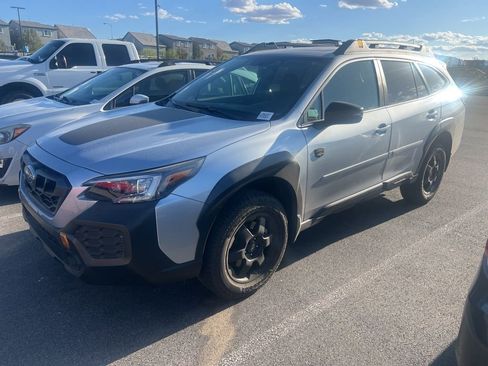 Certified 2025 Subaru Outback Wilderness w/ Wilderness Package AWD/4WD image 30