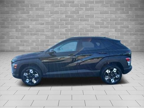 Used 2025 Hyundai Kona SEL AWD/4WD image 6