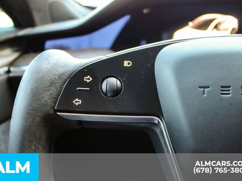 Used 2021 Tesla Model S Plaid image 23