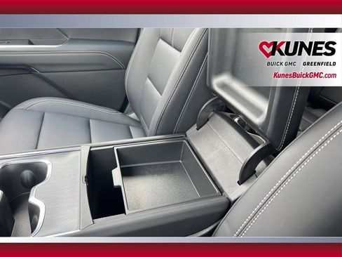 New 2026 GMC Acadia Elevation w/ Black Edition AWD/4WD image 29