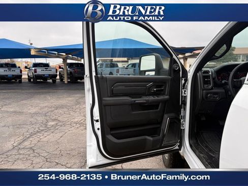 New 2026 RAM 3500 Limited image 10