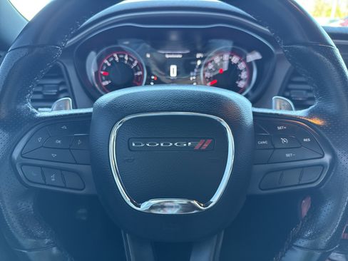 Used 2022 Dodge Challenger GT image 10