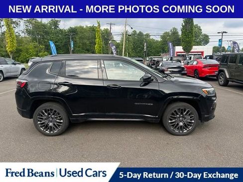 Used 2023 Jeep Compass High Altitude AWD/4WD image 3