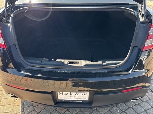 Used 2016 Ford Taurus SE image 31