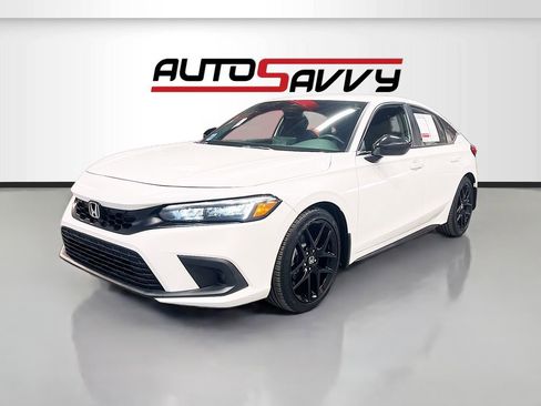 Used 2024 Honda Civic Sport image 3