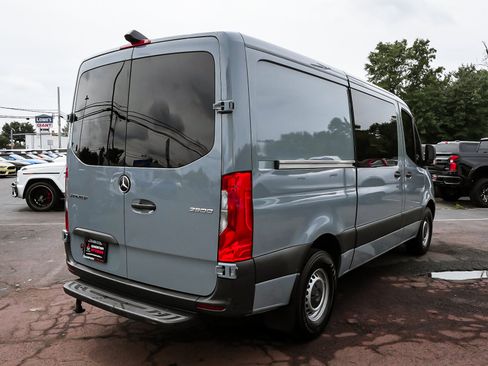 Used 2024 Mercedes-Benz Sprinter 2500 image 6