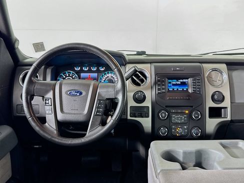 Used 2014 Ford F150 XLT w/ Equipment Group 302A Luxury AWD/4WD image 15