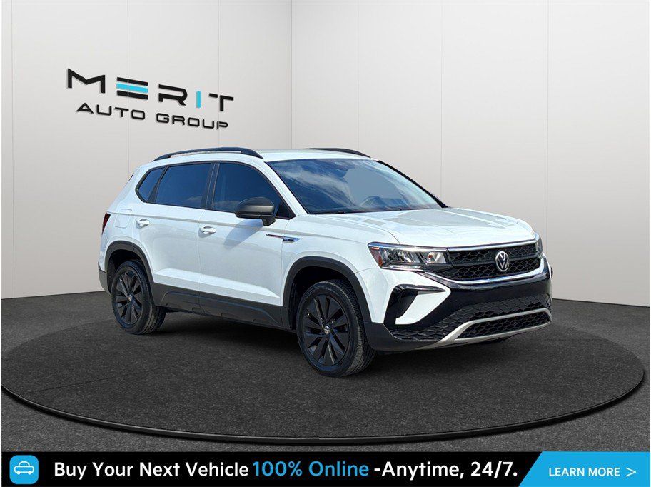 Used 2022 Volkswagen Taos S w/ IQ Drive S Package FWD image 1