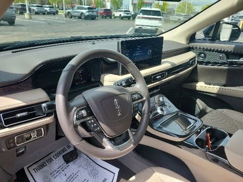 Used 2023 Lincoln Nautilus Reserve w/ Equipment Group 201A AWD/4WD image 28
