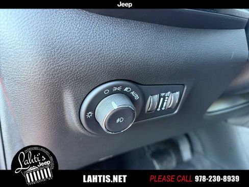 New 2026 Jeep Compass Limited image 35