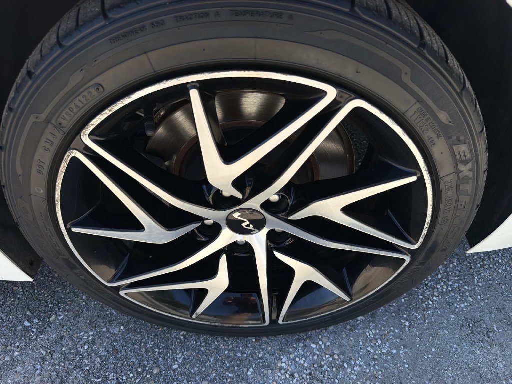 Used 2022 Kia Stinger GT-Line AWD/4WD image 18