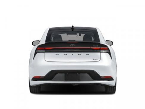 Used 2025 Toyota Prius XLE image 5