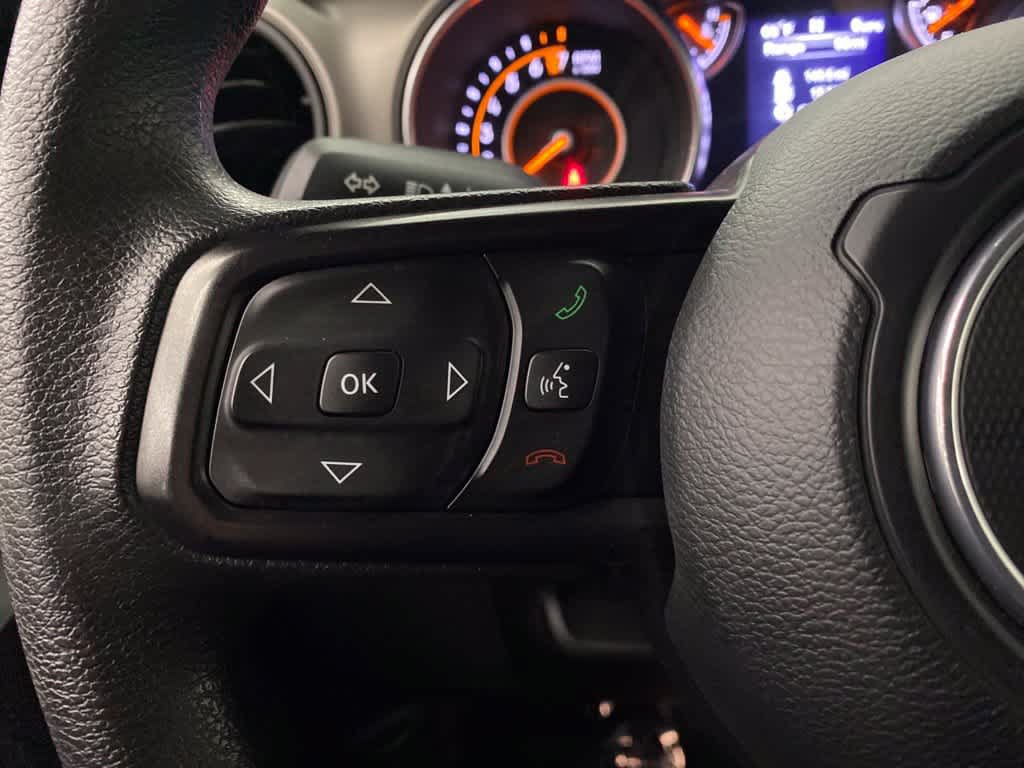 Used 2018 Jeep Wrangler Sport AWD/4WD image 16
