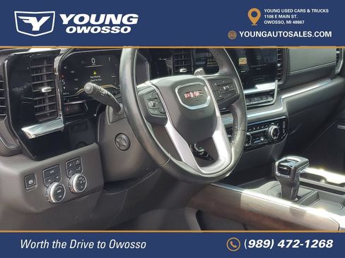 Certified 2024 GMC Sierra 1500 SLT w/ SLT Premium Plus Package AWD/4WD image 11