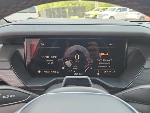 Used 2024 GMC Acadia AT4 w/ Super Cruise Package AWD/4WD image 16